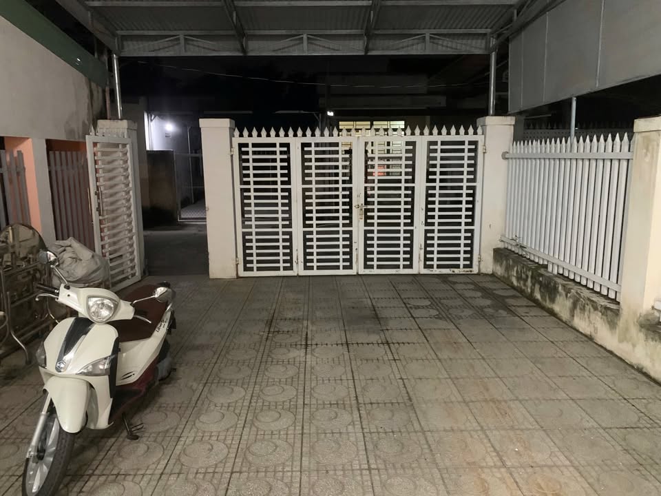 Nhà đất hẻm 6 Nguyễn Văn Rốp, Phường 4, Tây Ninh 210m² - Giá chỉ 2.15 tỷ, thương lượng!