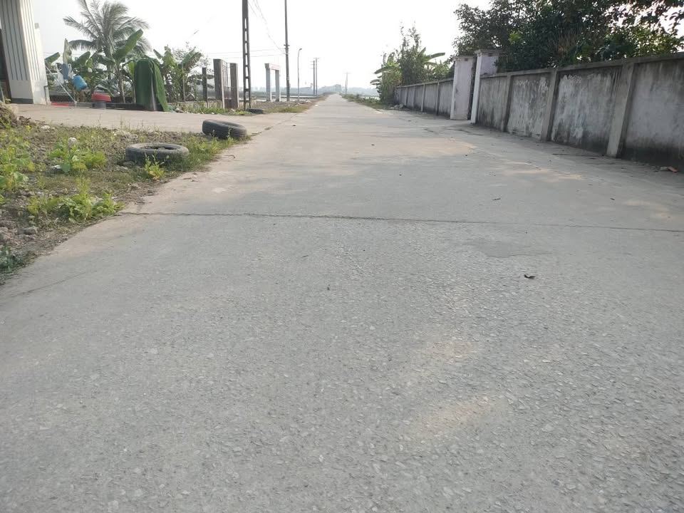 Đất nền Xã Quảng Định 180m² giá 1 tỷ - Đường rộng, dân cư đông đúc!