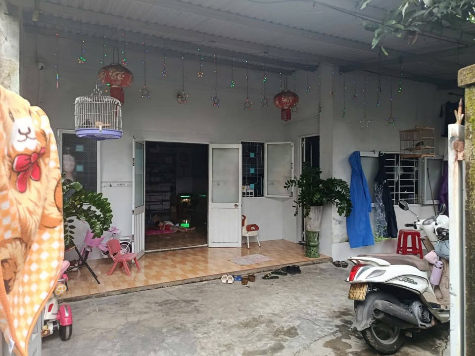 Nhà gác lửng Phường An Xuân 96m² giá 1 tỷ - Gần đường ô tô thuận tiện!