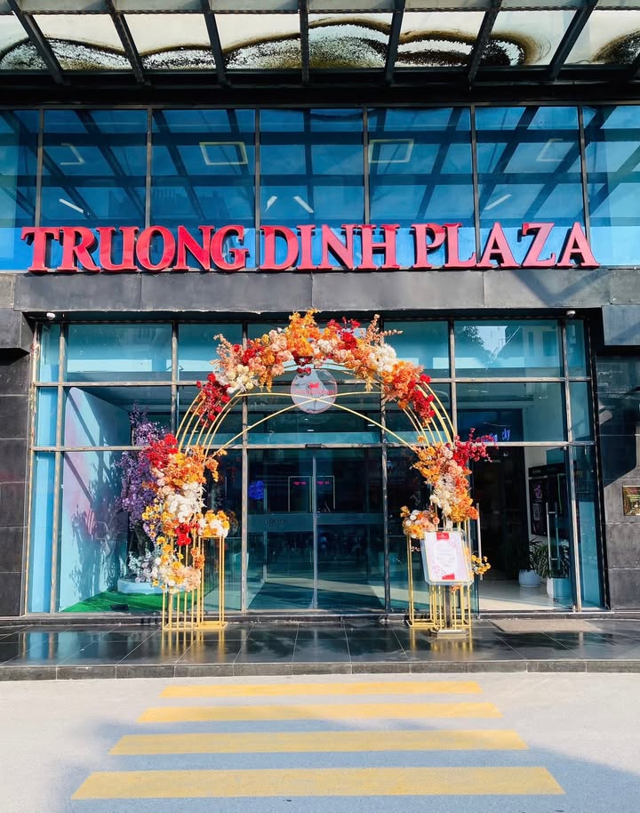 Cho thuê gian hàng nhỏ Trương Định Plaza 60m² giá 13.5 triệu - Vị trí đắc địa, sẵn sàng kinh doanh!