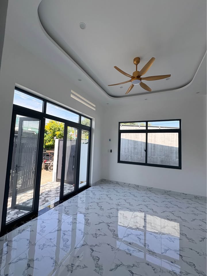 Nhà mới 100% hẻm ô tô P. Bảo An, 106m² giá chỉ 1.45 tỷ - Dọn vào ở ngay!