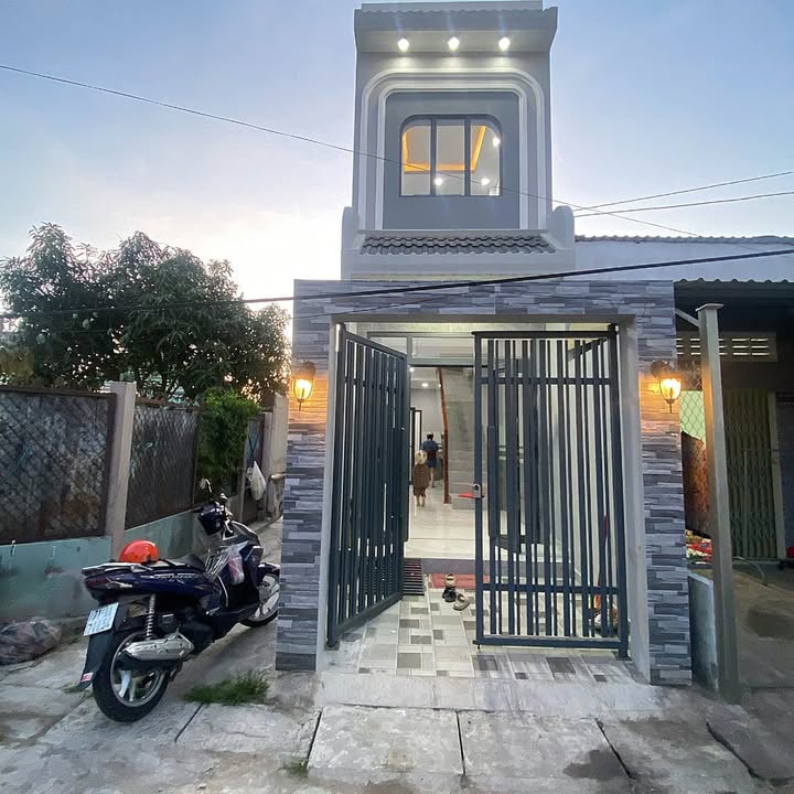 Nhà mới Phường 8 TP Bến Tre 34m² giá 1.1 tỷ - Sổ hồng chính chủ, xe ô tô vào tận nhà!