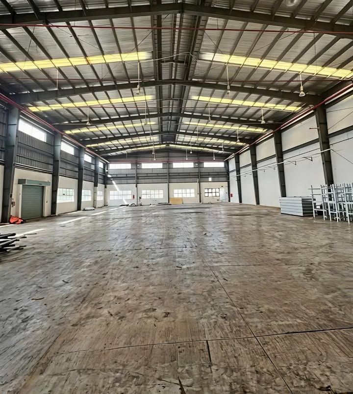 Cho thuê nhà xưởng KCN Bến Cát - 1.000m² giá 45 triệu - Khuôn viên riêng độc lập