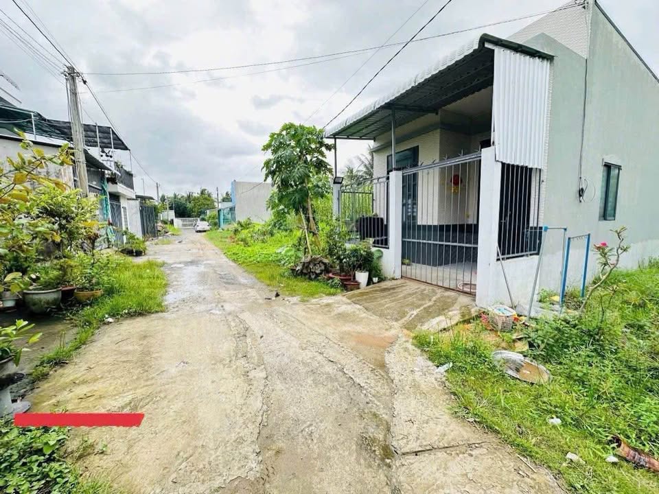 Đất nền Cây Xăng Đông Lợi 81m² giá 690 triệu - Sẵn sàng đầu tư!