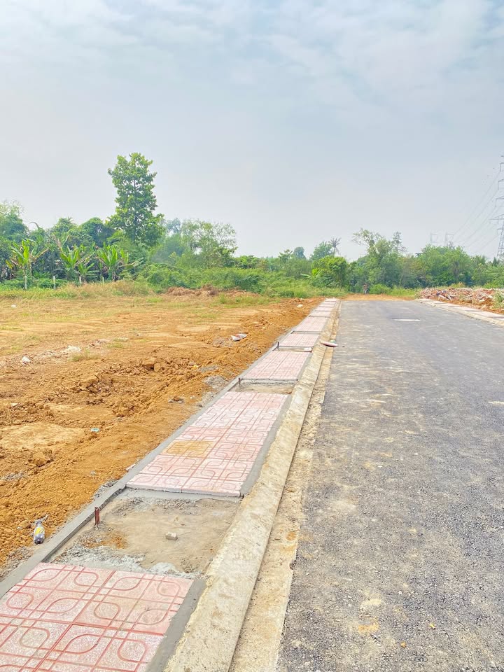 Đất nền ven sông Tân Triều - 95m² giá 1.1 tỷ - Sổ riêng, đầu tư lý tưởng!