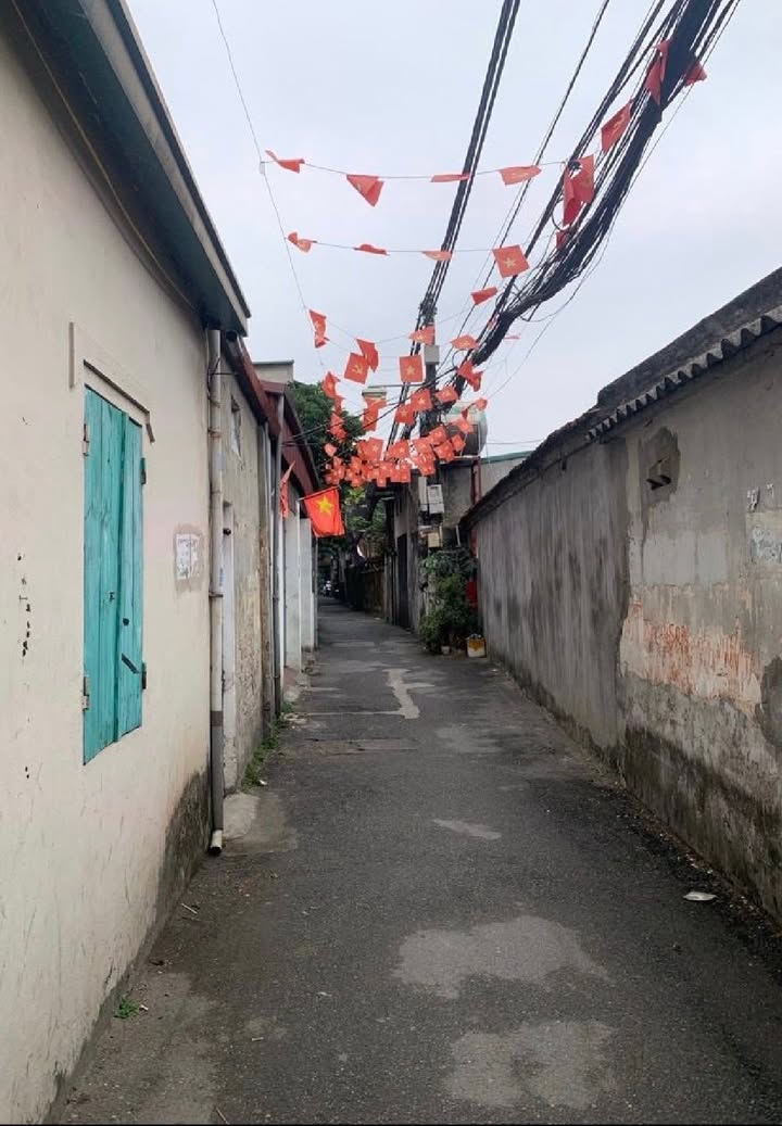 Đất vàng Nguyễn Ngọc Vũ, Cầu Giấy 70m² - Tiềm năng sinh lời cao!