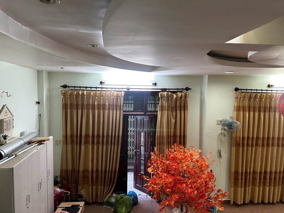 Nhà hẻm 3 tầng Lạc Thiện Vĩnh Thọ 63m² giá 4.5 tỷ - Thiết kế hiện đại, sẵn sàng ở ngay!