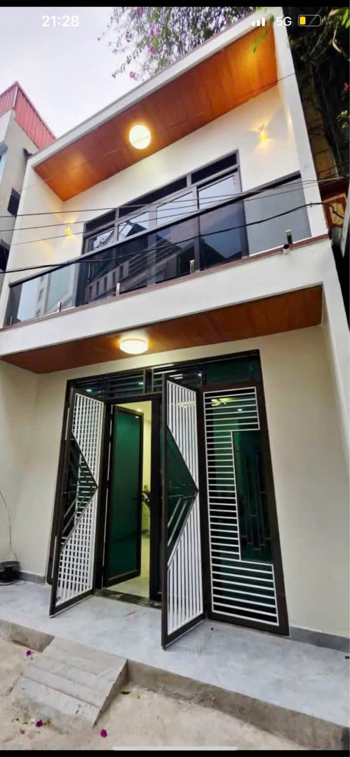 Nhà 2 tầng Nguyễn Huy Tự 69m² giá 3 tỷ - Ngõ ô tô vào tận nhà!