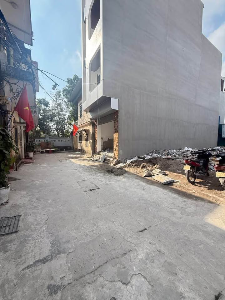 Nhà riêng Chợ Đậu, Hoàn Kiếm 60m² giá 4.x tỷ - Đầy đủ nội thất, chỉ việc xách vali vào ở!