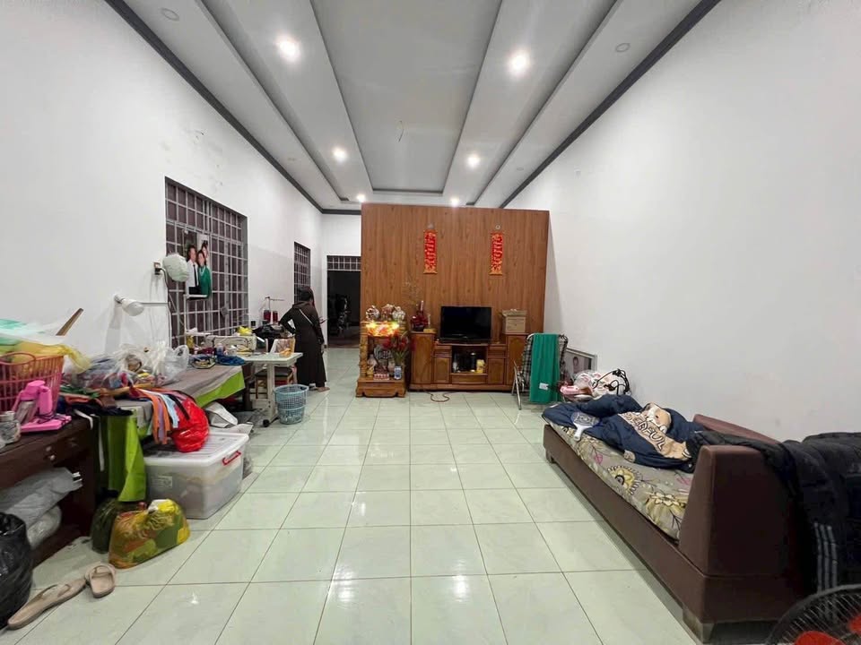 Nhà hẻm 97 Phạm Ngũ Lão, Buôn Ma Thuột 210m² giá 3.58 tỷ - Chính chủ bán gấp!