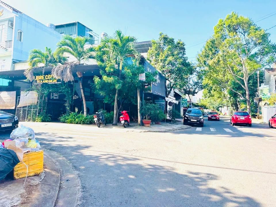 Nhà góc 2 mặt tiền Chu Văn An, 182m² giá 16.68 tỷ - Cơ hội đầu tư tuyệt vời!