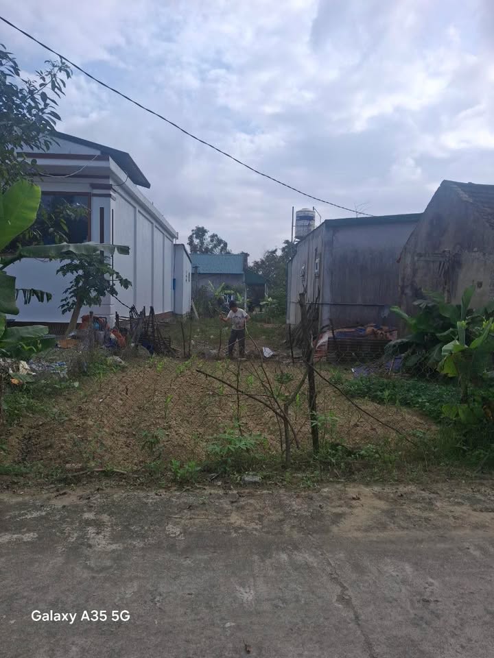 Đất Nghi Trung 110m² giá thỏa thuận - Dân cư đông đúc, cơ hội đầu tư tuyệt vời!