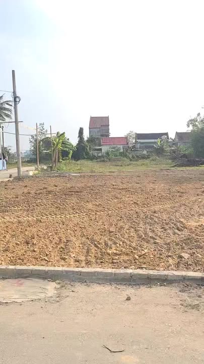 Đất Hồng Liên - Nghi Liên 81.5m² giá 2.3 tỷ - Sổ đỏ chính chủ, đường thông thoáng!