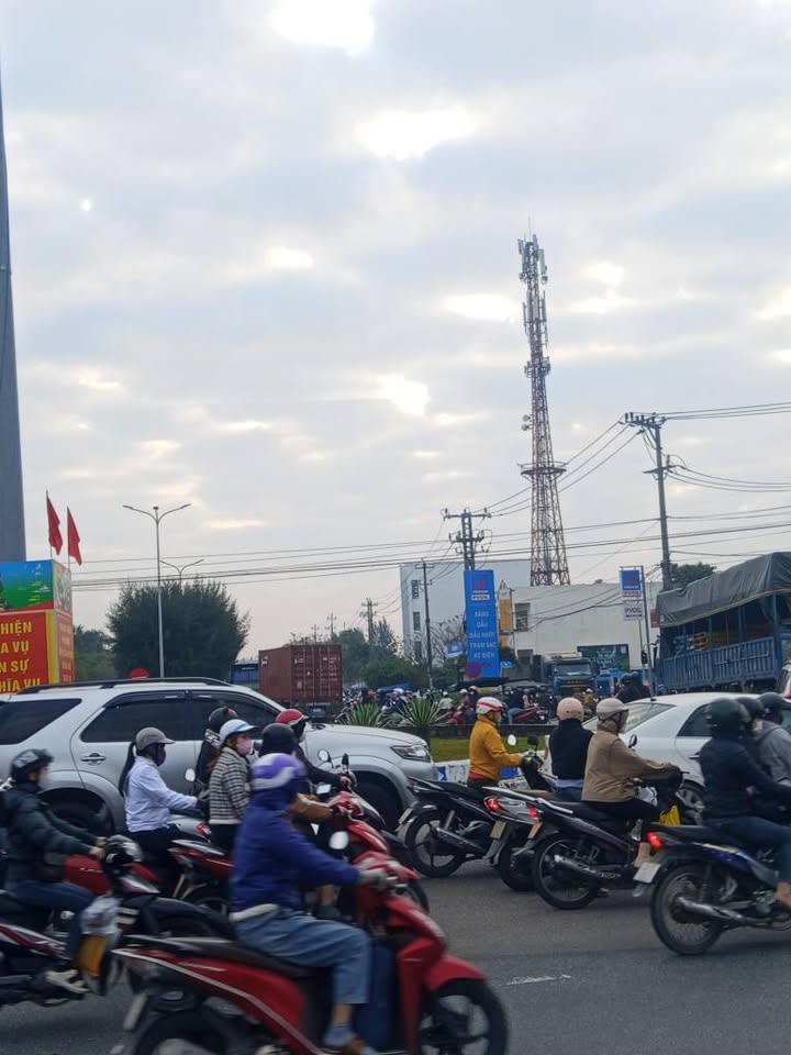 FrontHouse Đà Nẵng 150m² giá 6 tỷ - Kinh doanh mặt tiền cổng KCN Điện Ngọc