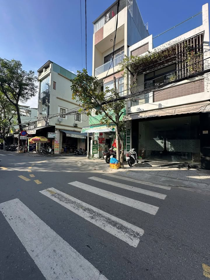 Nhà mặt tiền Thái Thị Bôi, Chính Gián 111m² giá 10.5 tỷ - Đầu tư sinh lời ngay!