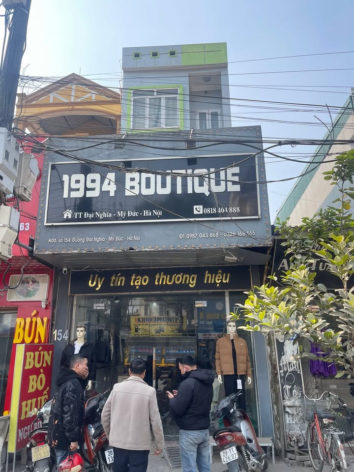 Bán gấp FrontHouse mặt đường Thị Trấn Đại Nghĩa 97.9m² giá 11 tỷ - Kinh doanh ổn định!