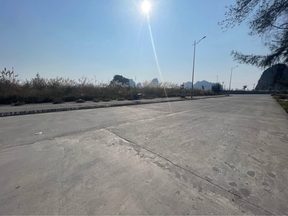 Đất lô góc Cao Sơn 3, Cẩm Phả 90m² giá 2 tỷ - Cơ hội đầu tư hấp dẫn!