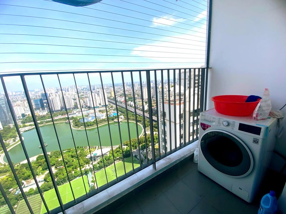 Căn hộ Studio Dcapitale Trần Duy Hưng 14 triệu - Full nội thất, view hồ tuyệt đẹp!