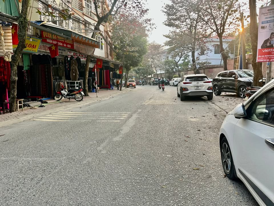 Đất nền Phường Việt Trì 76m² giá 2.7 tỷ - Đầu tư an toàn và tiềm năng!