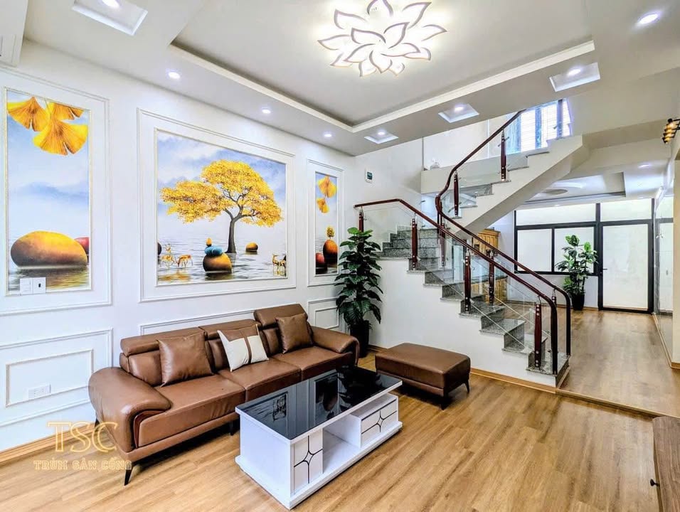 Nhà 4 tầng 193 Văn Cao 51m² giá 4.55 tỷ - Mặt ngõ ô tô thuận tiện