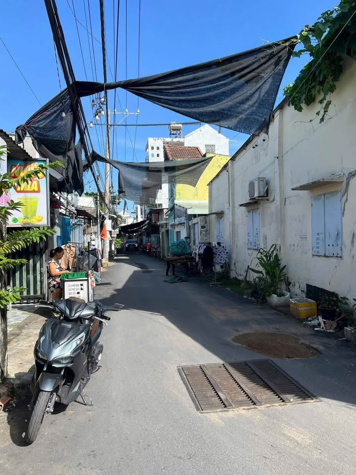 Lô Đất 100m² Nguyễn Ái Quốc 2 tỷ - Mặt Tiền Kinh Doanh Độc Nhất!