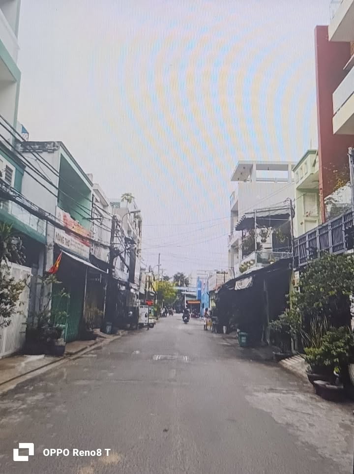 Nhà mặt tiền 3 tầng Lê Văn Quới, Bình Tân 66m² giá 7.85 tỷ - Dọn vào ở ngay!