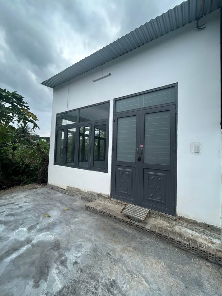 Nhà nguyên căn Phước Đồng Nha Trang 1PN giá 2.5 triệu - Nhà mới xây, tiện nghi đầy đủ!