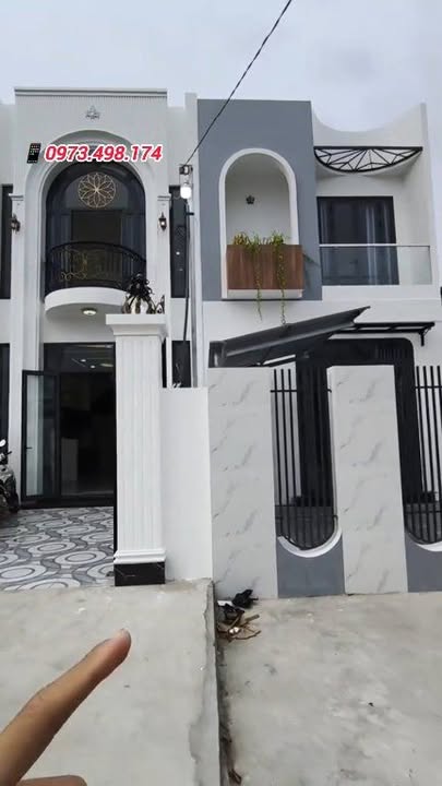 Nhà lầu đẹp tại Kp Trường An, Phường Long Hoa, 81m² - Kiến trúc độc đáo, hướng Nam!