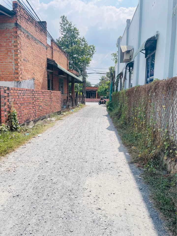 Đất thổ cư tại Bàu Năng, Tây Ninh 546m² giá 3.3 tỷ - Cơ hội đầu tư tuyệt vời!