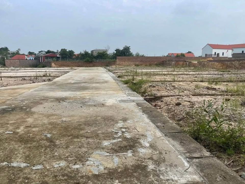 Đất nền Phù Lương, Quế Võ 77,5m² giá 1,3 tỷ - Sổ hồng chính chủ, pháp lý rõ ràng!