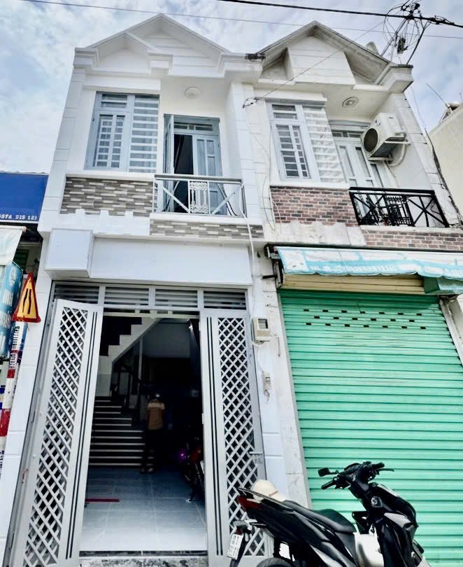 Nhà mặt tiền đường Lê Văn Khương, Quận 12, 28m² giá 1.989 tỷ - Pháp lý rõ ràng, không quy hoạch!