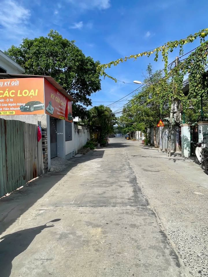 Đất mặt tiền đường Phú Trung Nha Trang 179m² giá 4.2 tỷ - Đầu tư sinh lời cao!