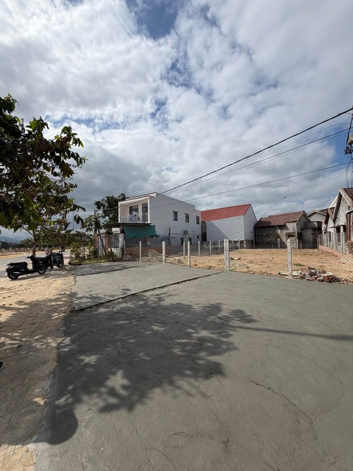 Đất mặt tiền Trần Phú - Diên Khánh 108m² chỉ 3.4 tỷ - Cơ hội đầu tư tuyệt vời!