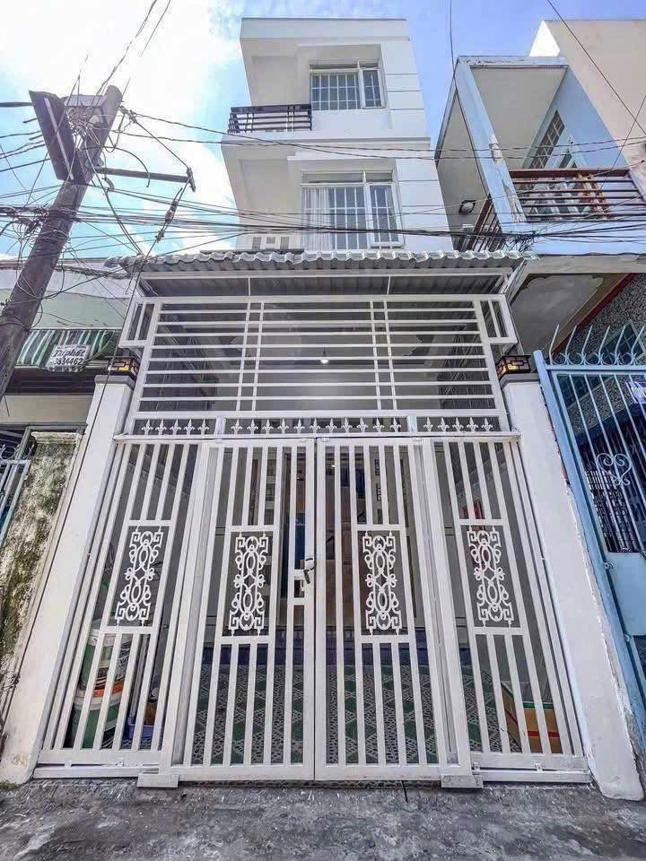 Nhà 2 Lầu 4 Phòng Ngủ Hẻm 41 Võ Trường Toản 50m² giá 2.59 tỷ - Sổ hồng chính chủ!