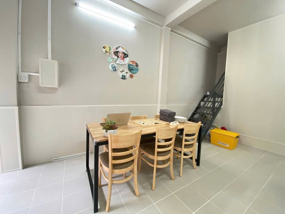 Nhà nguyên căn cho thuê tại trung tâm Cần Thơ - Phù hợp kinh doanh lưu trú!