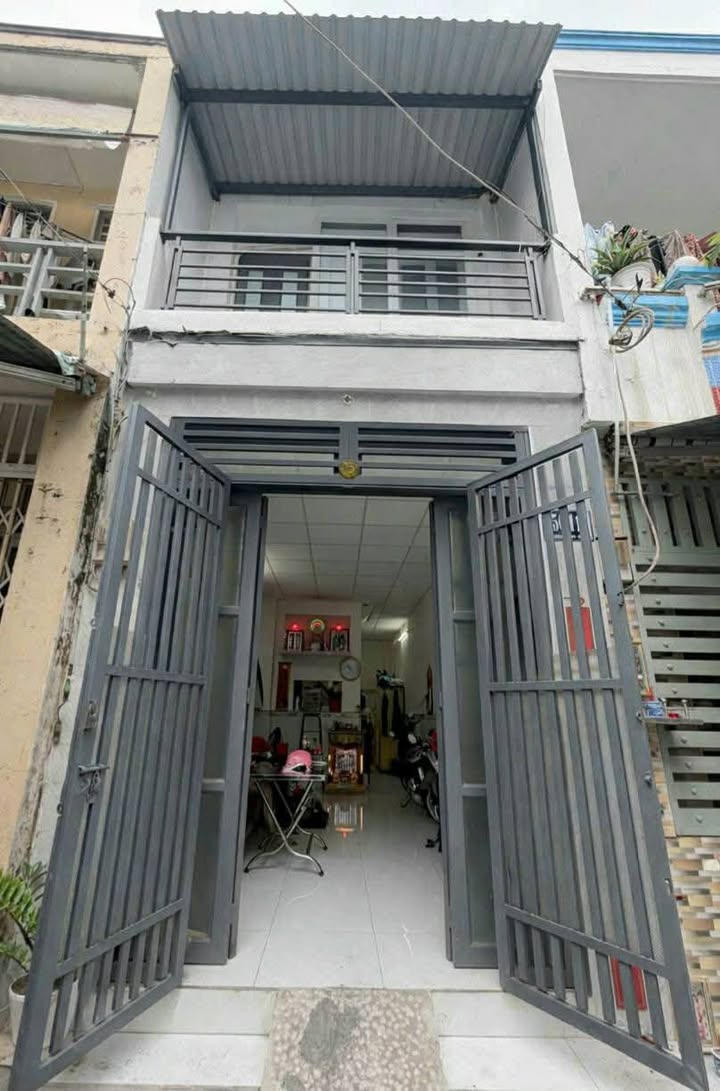 Nhà hẻm 1/ đường Chiến Lược, Bình Tân 30m² giá 3.65 tỷ - Vị trí đẹp, thương lượng ngay!