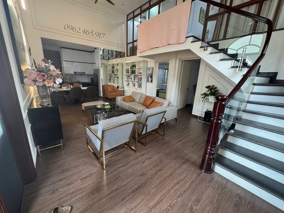 Nhà Bãi Muối, Hạ Long 290m² giá 7 tỷ - Không gian sang trọng, thoáng đãng!