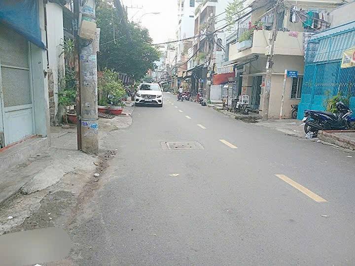 Nhà mặt tiền Ba Đình, Quận 6, 109.2m² chỉ 8 tỷ - Cơ hội vàng đầu tư!