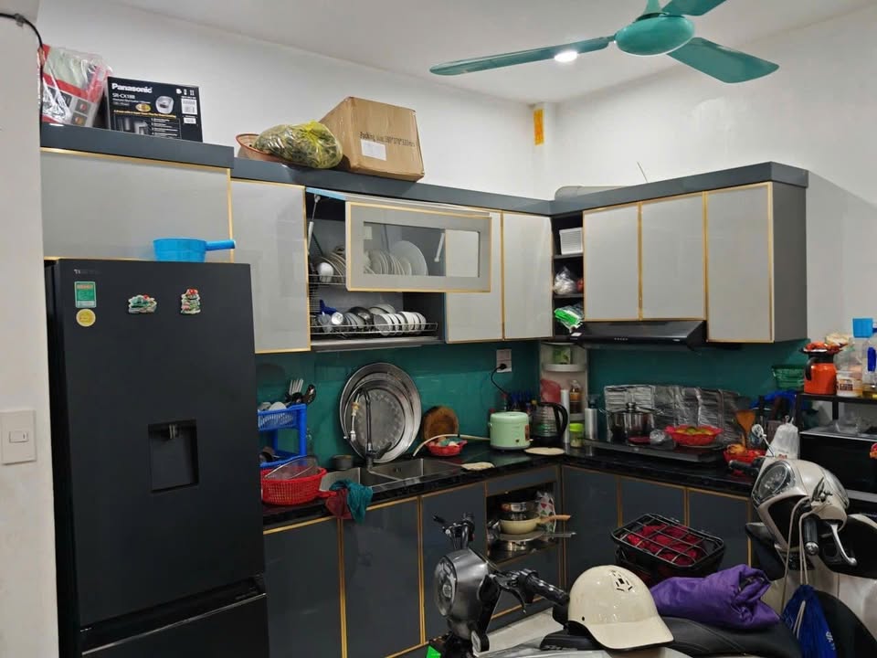 Căn hộ Đông Thắng, Quận Bắc Từ Liêm 38m² giá 9.5 tỷ - Full nội thất, sẵn sàng giao dịch!