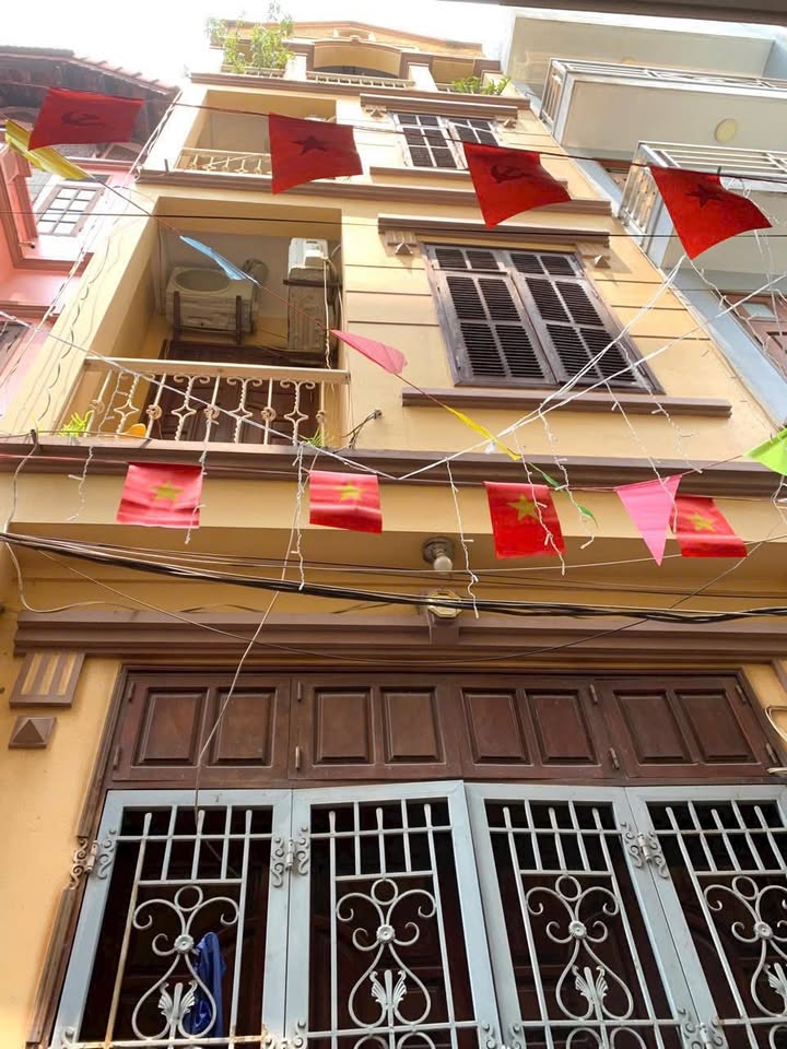 Nhà riêng phường Mễ Trì Thượng, quận Nam Từ Liêm 38.8m² giá 10.5 tỷ - Chính chủ cần bán gấp!