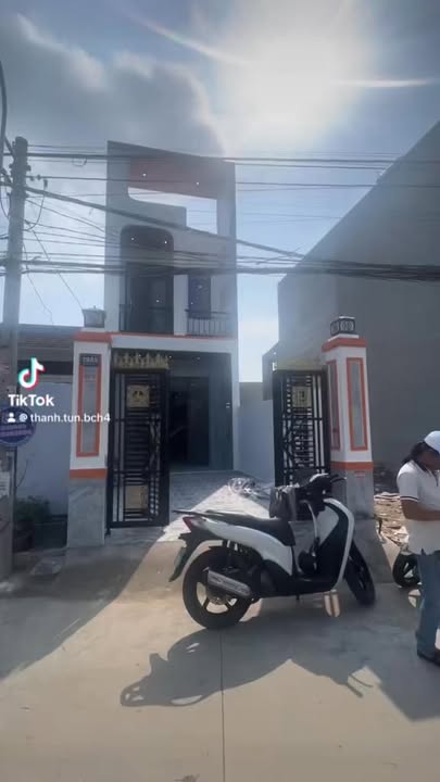 Nhà mặt tiền Ấp Tân Điền, 110m² giá 2.95 tỷ - Tặng full nội thất!