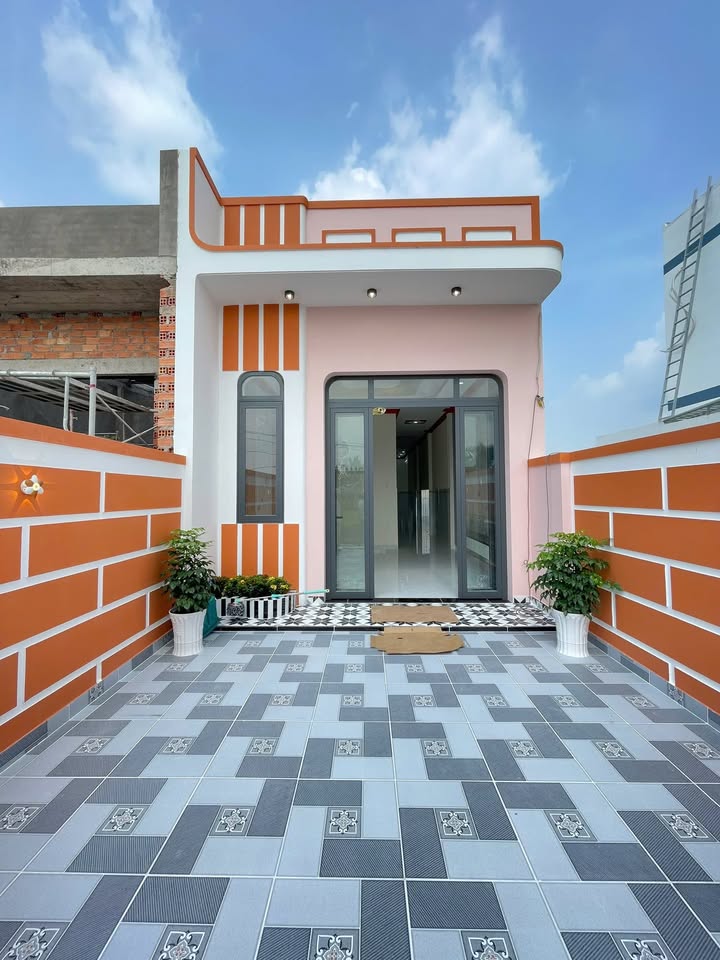 Nhà cấp 4 Mỹ Lộc Cần Giuộc 136m² giá 2.1 tỷ - Không gian sống lý tưởng!