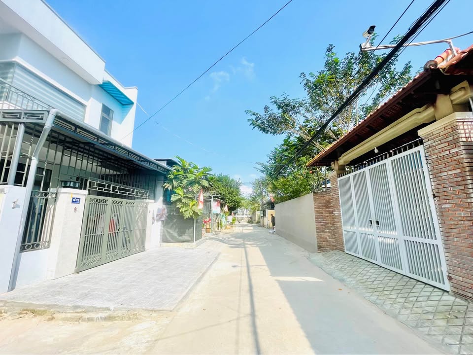 Bán đất kiệt ô tô Nguyễn Khoa Chiêm - 121m² giá 2.1 tỷ - Vị trí đẹp, thuận tiện!