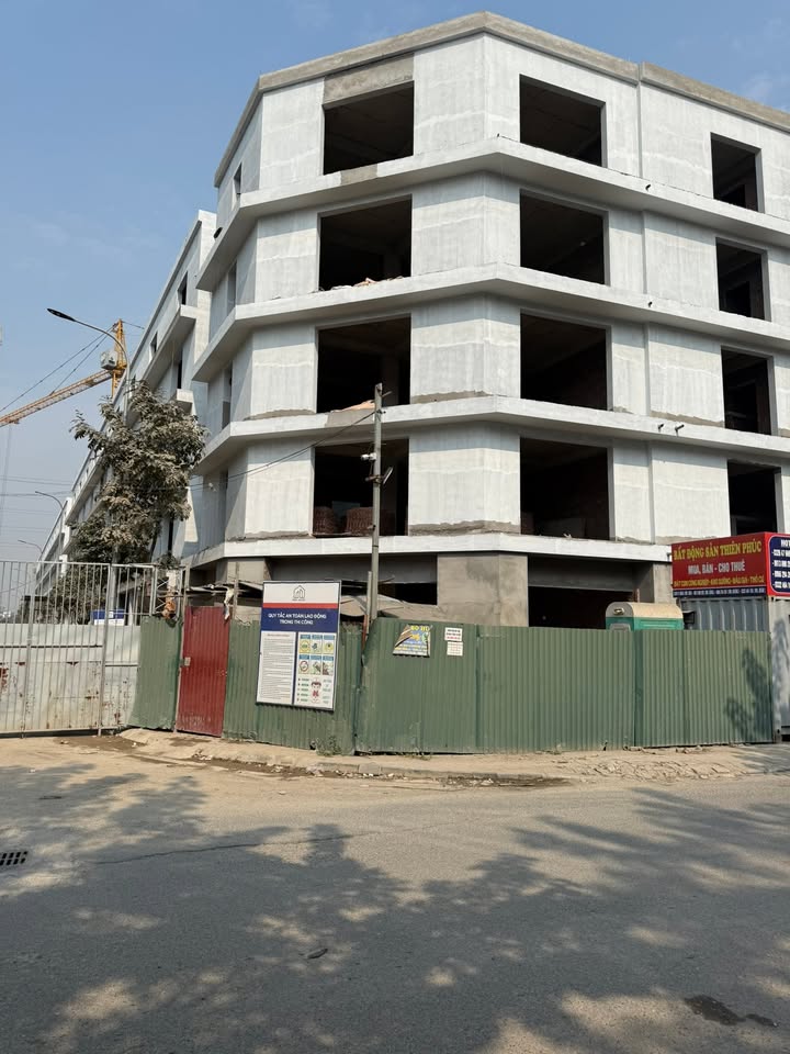 Shophouse Cụm Công Nghiệp Đông La, 197m² - Vị trí đắc địa, đầu tư sinh lời!