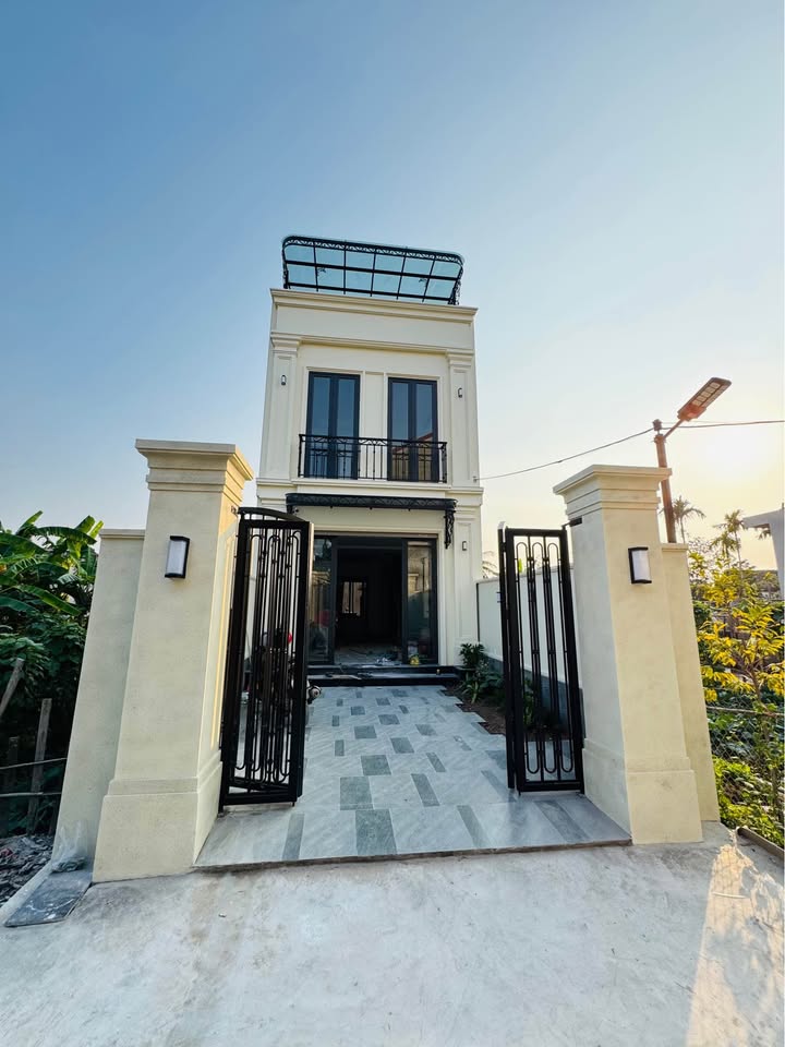 Nhà 2,5 tầng Khu Vân Tra, An Đồng 82,5m² giá 2,88 tỷ - Thiết kế hợp lý, sẵn sàng ở ngay!