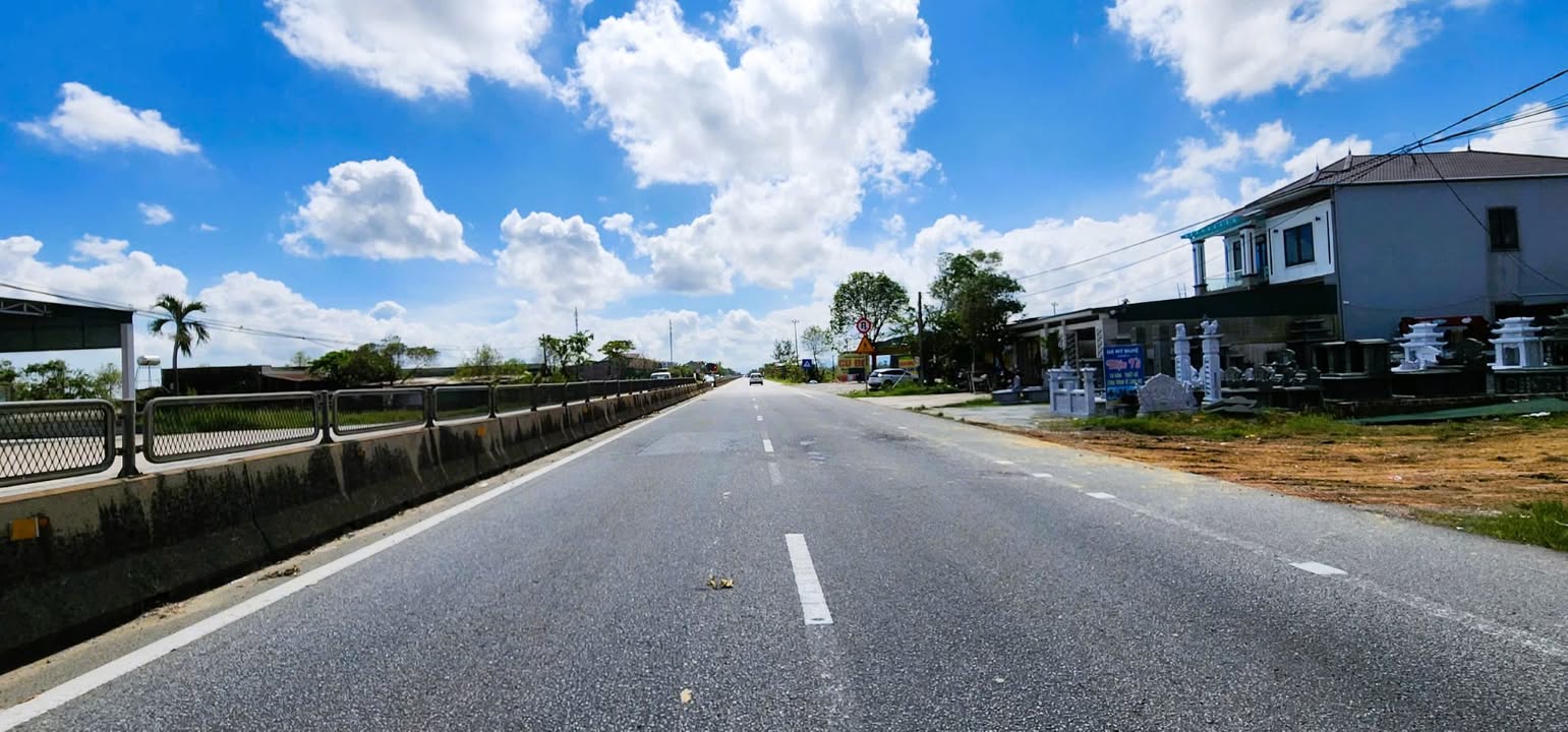 Đất nền 2 mặt tiền Quốc lộ 1A, Cẩm Thành, 160m² - Đầu tư sinh lời cao!