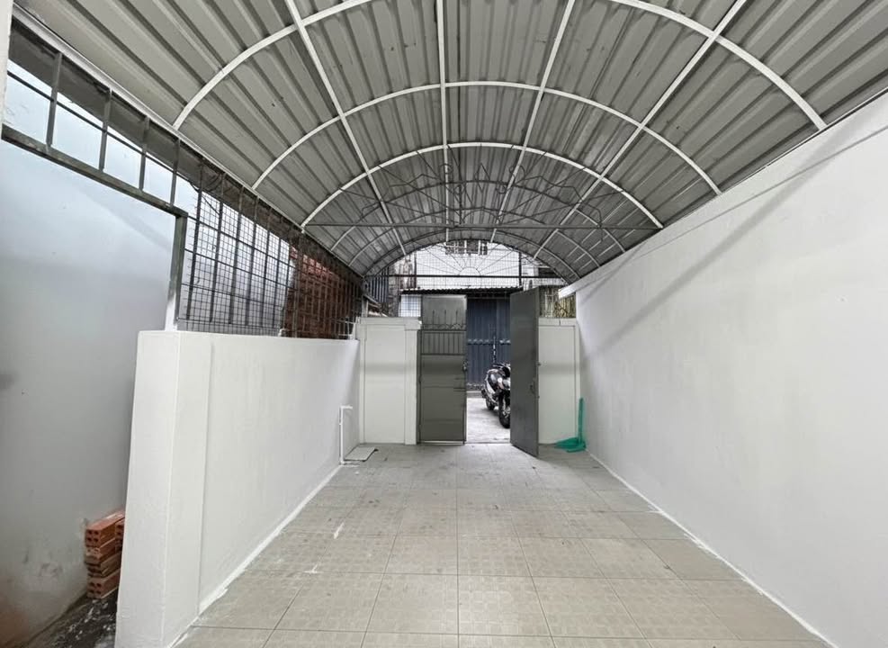 Nhà riêng tại Bình Thạnh 83m² giá 8 tỷ - Tiện cải tạo hoặc xây mới!