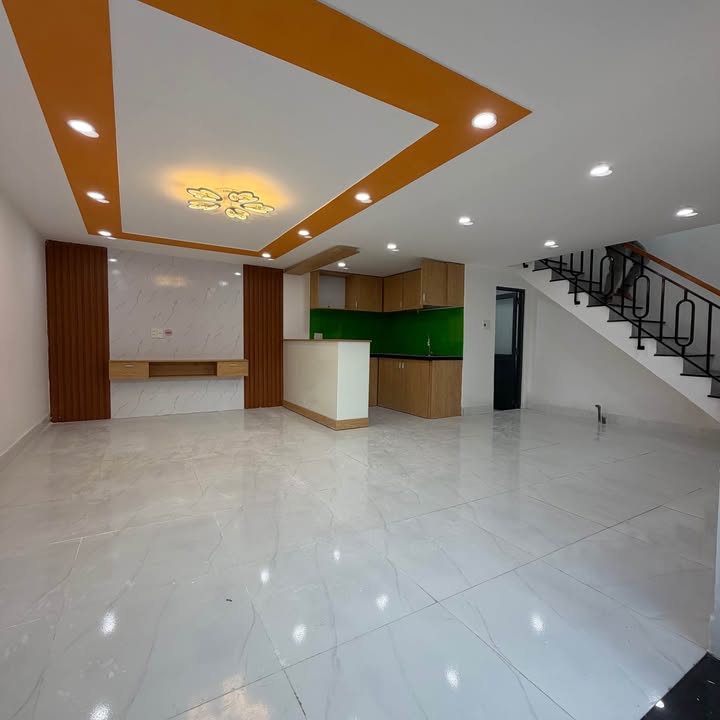 Nhà mặt đường bê tông 6m Thanh Khê 40m² giá 1.58 tỷ - Hàng hiếm cho gia đình!