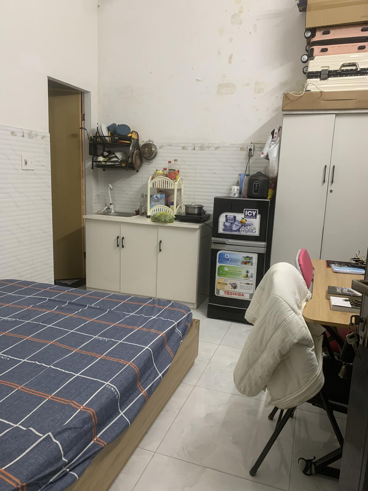 Phòng trọ K20, Phường Khuê Mỹ, Quận Ngũ Hành Sơn giá 2.8 triệu - Không chung chủ, an ninh tốt!