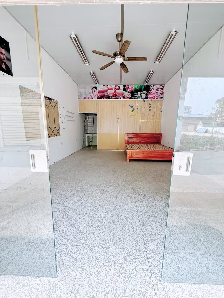 Ki ốt cho thuê tại Mao Yên, 36m² - Gần sân bóng đá, thích hợp hộ gia đình!